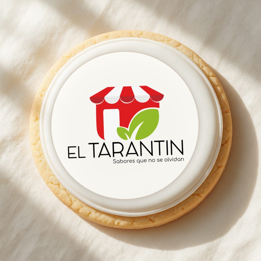 Galleta blanca con el logo de El Tarantin impreso en papel comestible